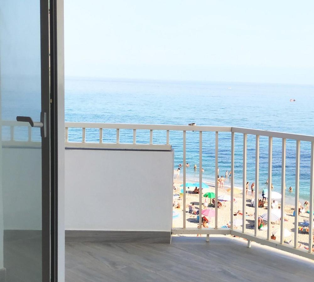 Torresol 402 Apartment Nerja Bagian luar foto